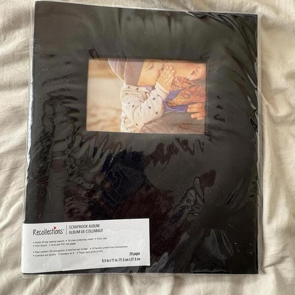 Recollections Scrapbook Black Classic Plain Holds 20 Top Loading Layouts 8.5x11” - Picture 1 of 15